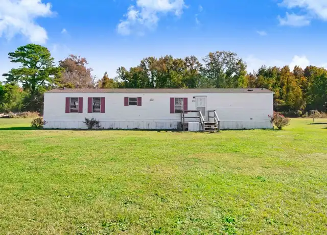 Property at 406 Little Dove Rd, Pikeville, NC, 27863, 3 beds, 2 baths, [object Object]