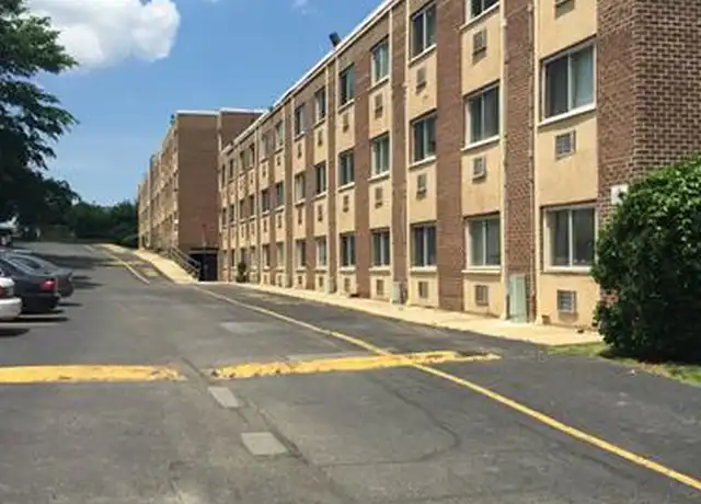 Property at 4200 Woodhaven Rd, Philadelphia, PA, 19154, 1 bed, 1 bath, [object Object]