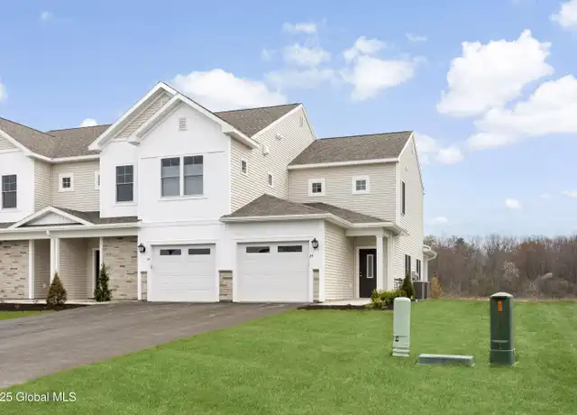 Property at 24 Kendra Ct, Colonie, NY, 2 beds, 2 baths, [object Object]