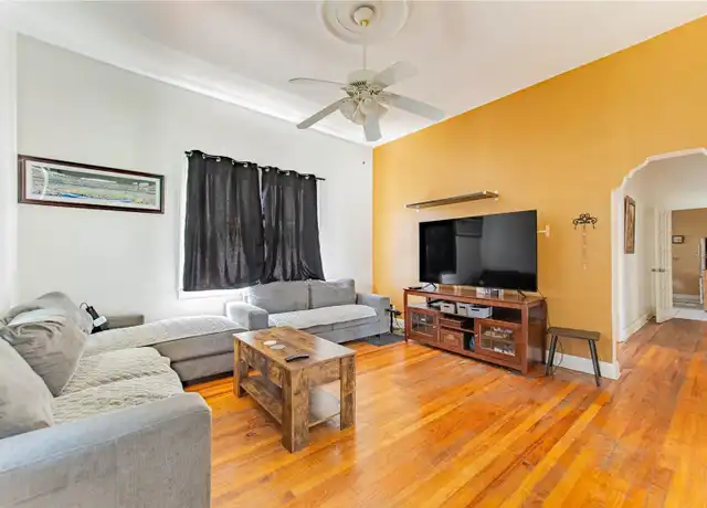 Property at 3321 W Woodlawn Ave, Tampa, FL, 33607, 3 beds, 2 baths, [object Object]