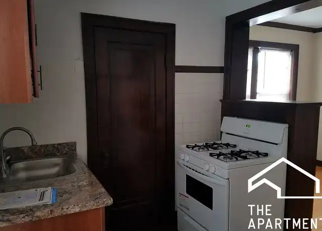 Property at 6645 W 21st Pl Unit 204, Berwyn, IL, 60402, 1 bed, 1 bath, [object Object]