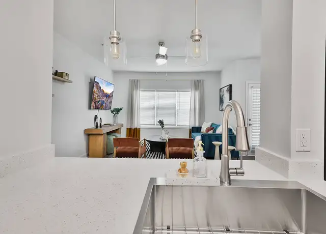 Photo of 7150 W Peachtree Dunwoody Rd, Atlanta, GA 30328