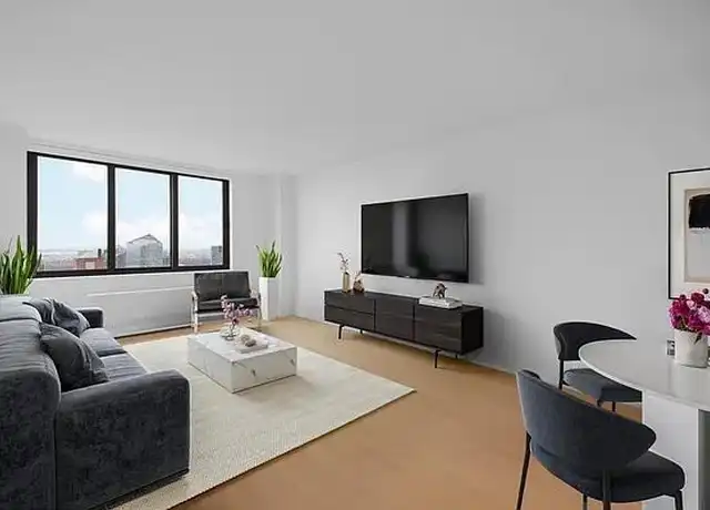 Property at 124 W 60th St Unit 33F, New York, NY, 10023, 1 bed, 1 bath, [object Object]