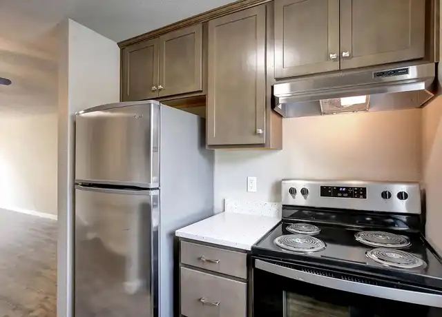Property at Willamette Terrace - 1709 Blankenship Rd, West Linn, OR, 97068, 2 beds, 1 bath, [object Object]