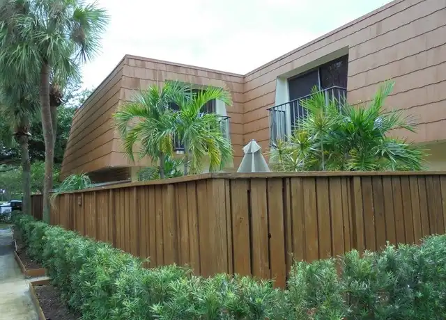 Property at 505 Live Oak Ln, Boynton Beach, FL, 33436, 2 beds, 2.5 baths, [object Object]