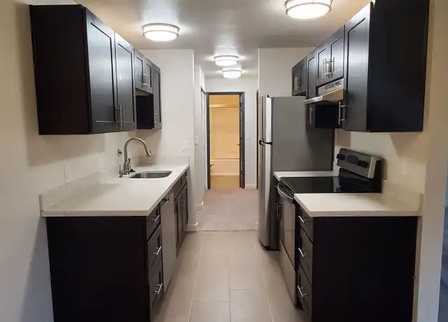 Property at 12340 Apartments - 12340 33rd Ave NE, Seattle, WA, 98125, 1 bed, 1 bath, [object Object]