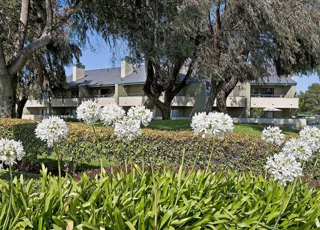 Photo of 2290 N Main St, Salinas, CA 93906