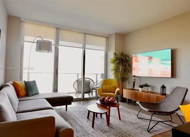 Property at 16385 Biscayne Blvd #1906, Aventura, FL, 33160, 2 beds, 2 baths, [object Object]