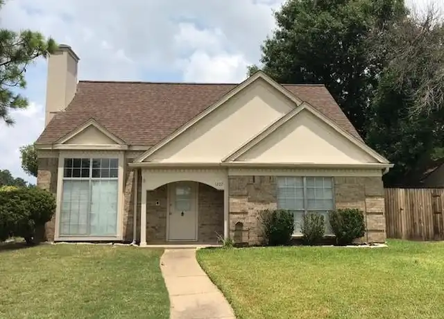 Property at 1207 Paldao Dr, Mesquite, TX, 75149, 3 beds, 2.5 baths, [object Object]