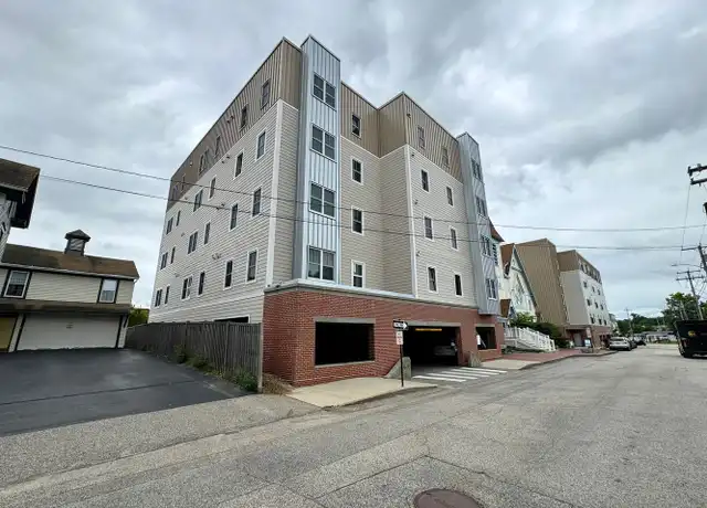 Property at 16 Cutts Ave Unit 406, Saco, ME, 04072, 1 bed, 1 bath, [object Object]