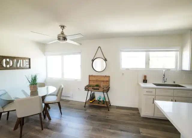 Property at 201 S Broadway Unit 3, Redondo Beach, CA, 90277, 1 bed, 1 bath, [object Object]