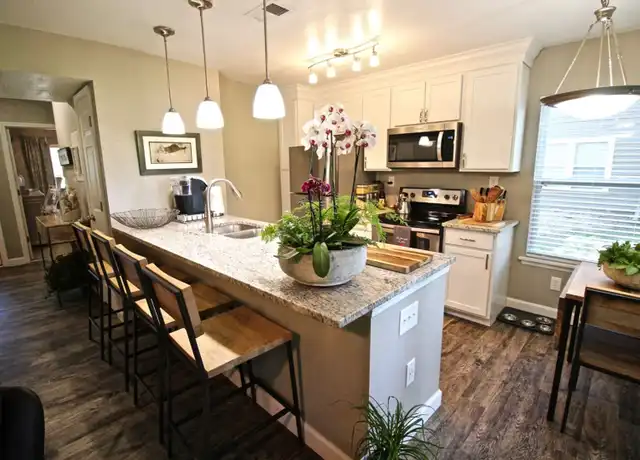 Property at 11115 W 64th Ter Unit 1015, Shawnee, KS, 66203, 2 beds, 2 baths, [object Object]