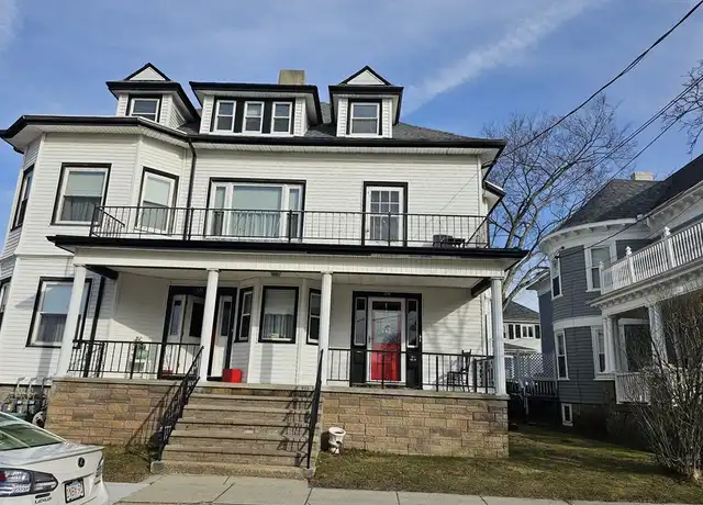 Property at 309 Madison St Unit 2, Fall River, MA, 02720, 2 beds, 1 bath, [object Object]