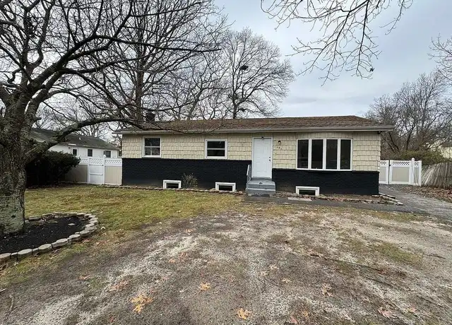Property at 6 Fairview Dr, Shirley, NY, 11967, 4 beds, 2 baths, [object Object]