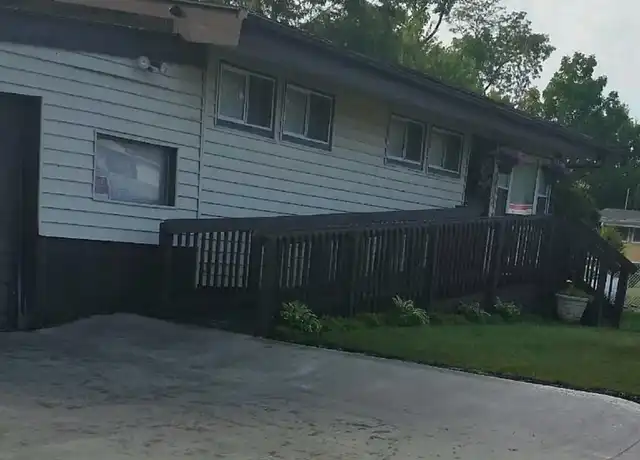 Property at 2080 Bancroft St, Columbus, OH, 43219, 4 beds, 1 bath, [object Object]