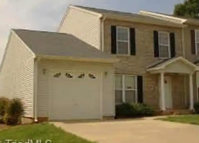 Property at 201 Nelson St, Pilot Mountain, NC, 27041, 3 beds, 3.5 baths, [object Object]