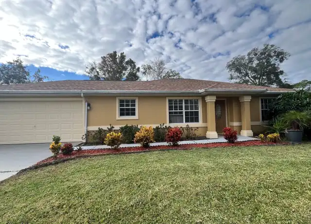 Property at 122 Parkview Dr, Palm Coast, FL, 32164, 3 beds, 2 baths, [object Object]