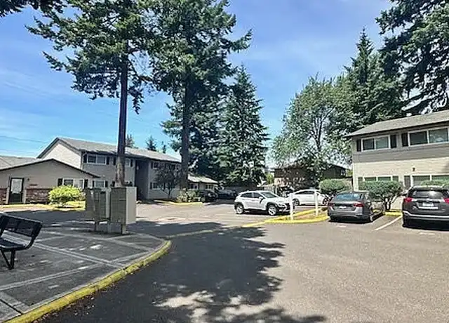 Property at 1640 SE 162nd Ave, Portland, OR, 97233, 1-2 bed, 1-1.5 bath, [object Object]