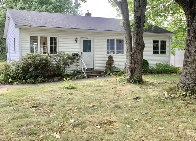 Property at 246 Howard St, Bangor, ME, 04401, 3 beds, 1 bath, [object Object]