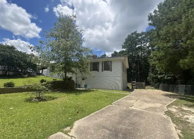 Property at 501 Westover Dr, Hattiesburg, MS, 39402, 4 beds, 2 baths, [object Object]