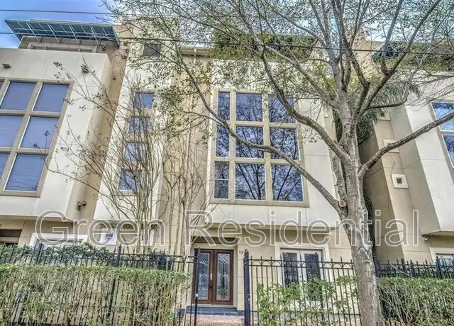 Property at 328 Asbury St, Houston, TX, 77007, 4 beds, 4 baths, [object Object]