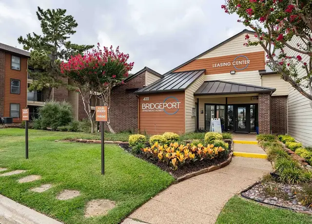 Photo of 4111 Polaris Dr, Irving, TX 75038