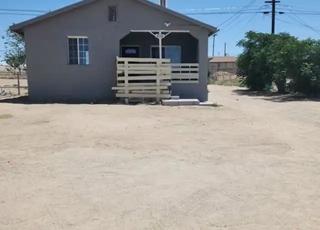Property at 616 E Buena Vista St, Barstow, CA, 92311, 4 beds, 2 baths, [object Object]