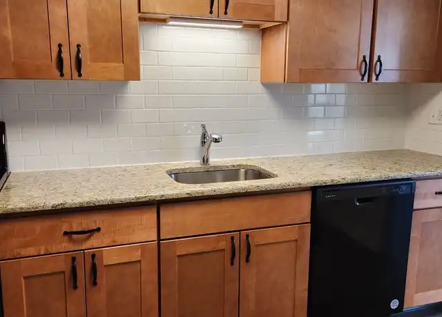 Property at 220 N President Ave Unit WI170H4, Lancaster, PA, 17603, 2 beds, 2 baths, [object Object]