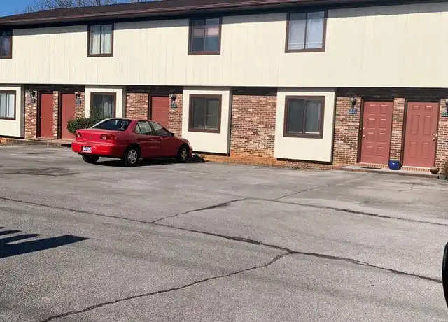 Property at 1041 Kendrick Creek Rd, Colonial Heights, TN, 37663, 2 beds, 1.5 baths, [object Object]