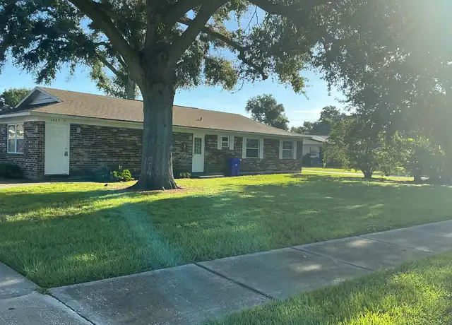 Property at 1612 E Fern Rd Unit Fernge1622-2, Lakeland, FL, 33801, 2 beds, 1 bath, [object Object]