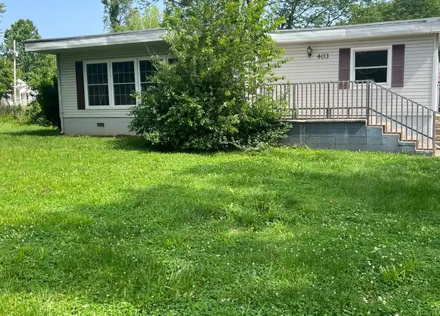 Property at 403 E Elm St, Nixa, MO, 65714, 2 beds, 1 bath, [object Object]