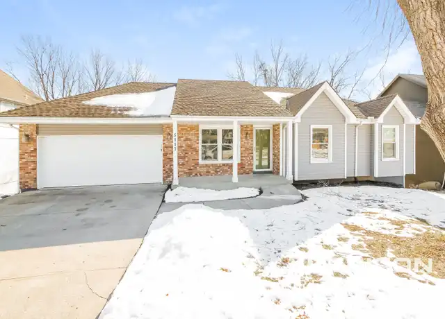 Property at 5117 NW Walden Dr, Kansas City, MO, 64151, 4 beds, 3.5 baths, [object Object]