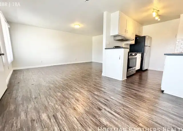 Property at 5640 S La Brea Ave Unit 16B, Windsor Hills, CA, 90056, 1 bed, 1 bath, [object Object]