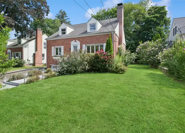 Property at 119 Soundview Ave, Rye, NY, 10580, 4 beds, 2 baths, [object Object]
