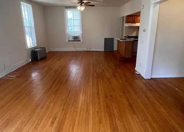 Property at 133 E Gorham St, Madison, WI, 53703, 2 beds, 1 bath, [object Object]