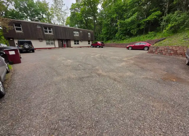 Property at 1832 6th St Unit 2, Eau Claire, WI, 54703, 2 beds, 1 bath, [object Object]