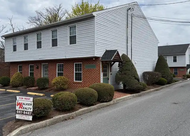 Property at 201 E Front St Unit 201, Shiremanstown, PA, 17011, 2 beds, 1 bath, [object Object]