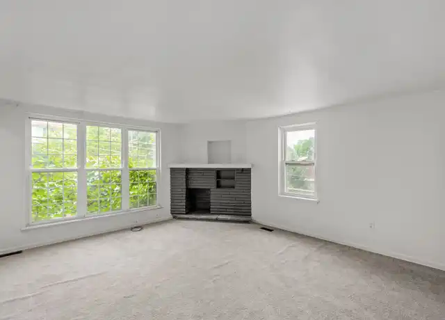 Property at 2330 Candace St, Pittsburgh, PA, 15216, 0 beds, 1 bath, [object Object]