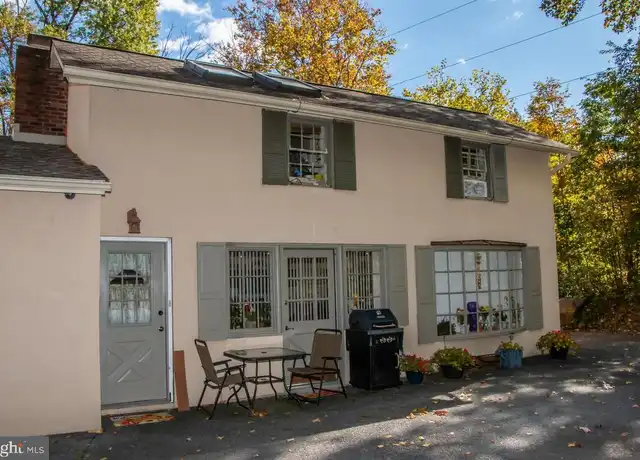 Property at 1465 N West End Blvd Unit C, Quakertown, PA, 18951, 2 beds, 1 bath, [object Object]