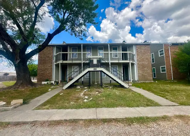 Property at 1910 West Loop Unit C, Austin, TX, 78758, 2 beds, 1 bath, [object Object]