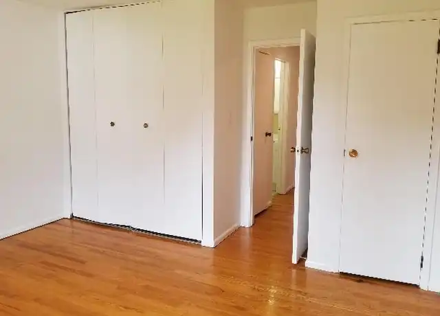 Property at 342 Fairmont Ave, Winchester, VA, 22601, 2 beds, 1 bath, [object Object]