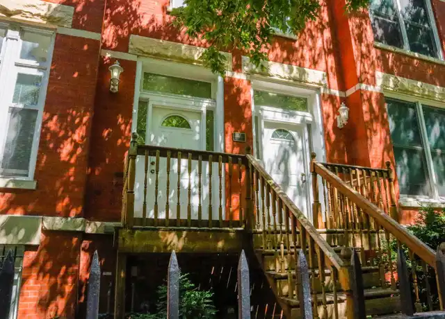 Property at 715 S Claremont Ave Unit G, Chicago, IL, 60612, 2 beds, 1.5 baths, [object Object]