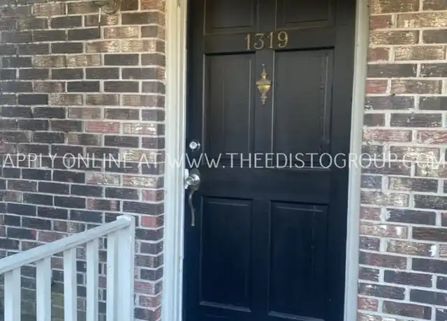 Property at 1323 Williamsburg Ct, Orangeburg, SC, 29118, 2 beds, 1.5 baths, [object Object]