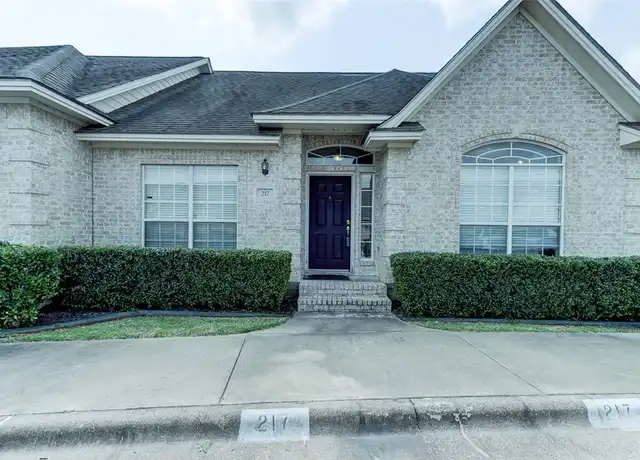 Property at 217 Navarro Dr, College Station, TX, 77845, 3 beds, 2 baths, [object Object]