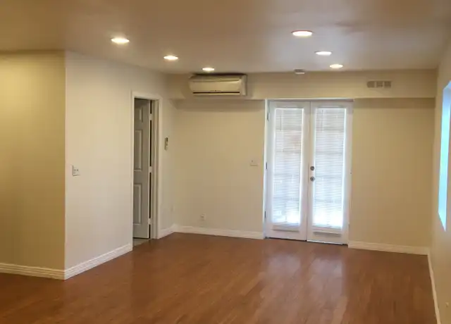 Property at 129 N Euclid St Unit A1, Fullerton, CA, 92832, 0 beds, 1 bath, [object Object]