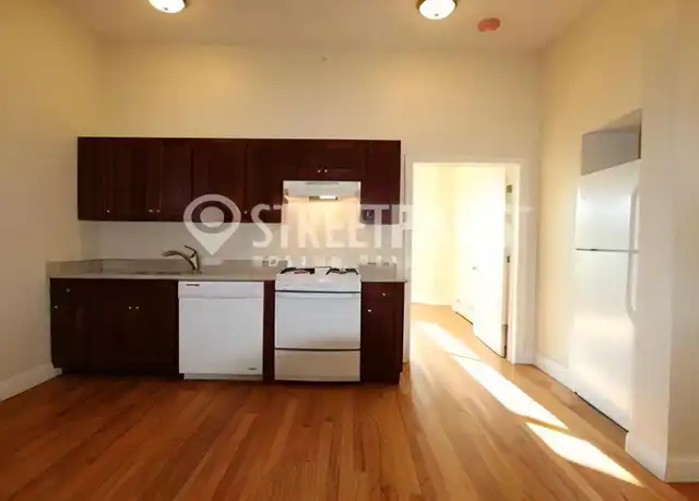 Property at 84 Fenway, Boston, MA, 02115, 4 beds, 2 baths, [object Object]