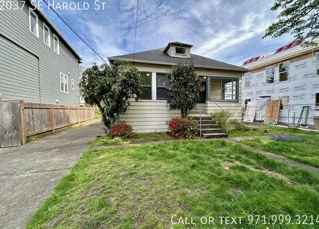 Property at 2037 SE Harold St, Portland, OR, 97202, 2 beds, 1 bath, [object Object]
