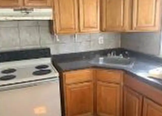 Property at 9 Pettit St, Bloomfield, NJ, 07003, 2 beds, 1 bath, [object Object]