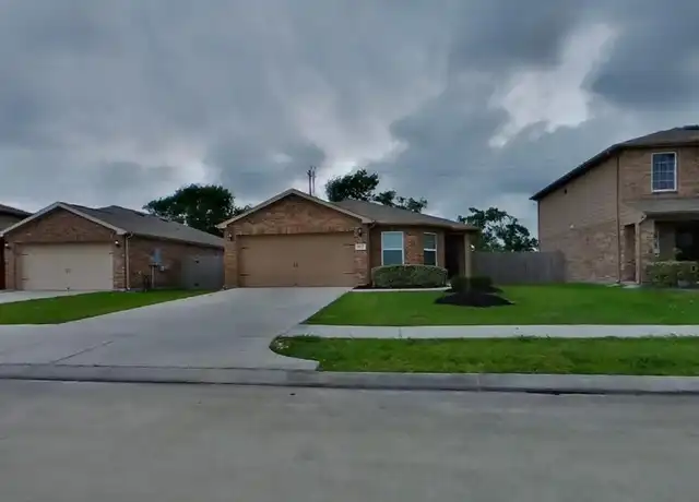 Property at 612 Totem Trail Dr, La Marque, TX, 77568, 4 beds, 2 baths, [object Object]