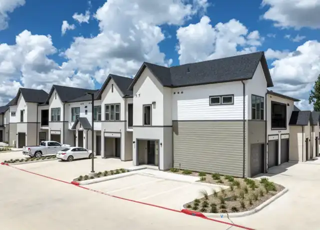 Property at 651 University Blvd, Round Rock, TX, 78665, 2 beds, 2 baths, [object Object]